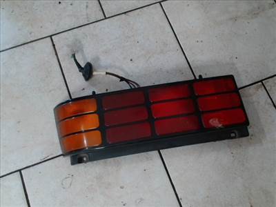 SUZUKI SWIFT 89-96 Jobb hátsó lámpa