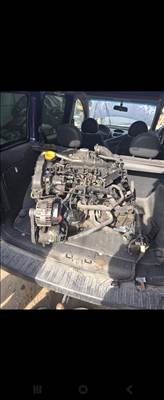 Renault Clio III 1.5 dCi Füzött blokk hengerfej