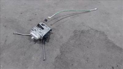 audi a3 8l 97- bal első ajtó ajtózár zárszerkezet zár szerkezet 8sku918