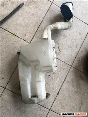 Skoda Octavia III ablakmosó tartály 5Q0955448AE