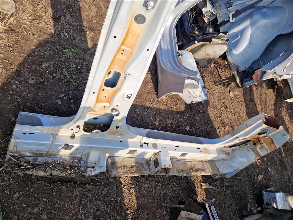 HYUNDAI I30 (GD) bal küszöb  3. kép