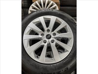 AUDI Q6 - Gyári alufelni 18x8 18" 8J
