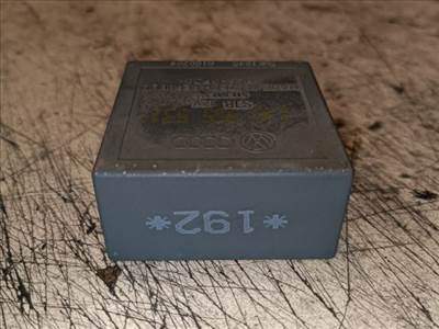 Skoda Superb I Ablaktörlő Relé *142331* 1j0955531