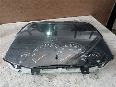 Ford Focus Mk1 Kilométeróra *142354*