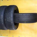 Triangle Season X (2)(4évszakos)(HA382197 18" 235/55 téli gumi