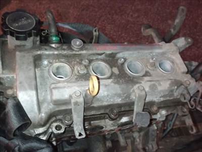 Toyota Yaris (XP10) Hengerfej *154872* 1szfe