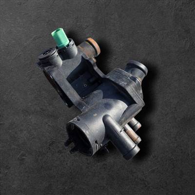 Volkswagen Caddy II 1.4 Mpi VW CADDY 1996-2004 TERMOSZTÁTHÁZ 1.4