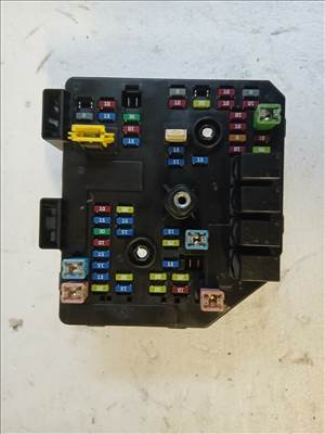 Opel Antara 2006-2015 Bcm Biztosítéktábla 95142064