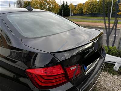 BMW F10 M5 style spoiler / szárny, fényes fekete