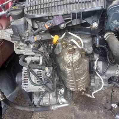 Peugeot 1,2vti motor eladó.