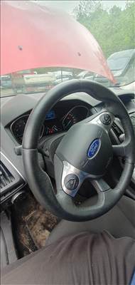 Ford Focus mk3 bőr multi kormány 