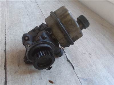 MAZDA MPV 99-05 Kormány szervó szivattyú hidraulikus