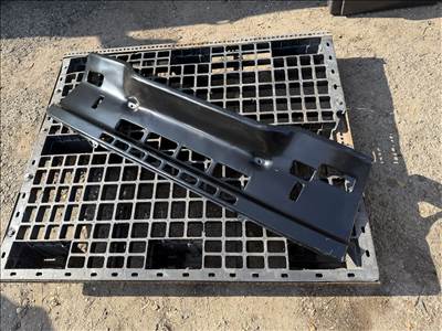 Skoda 105 120 homlokfal köténylemez 