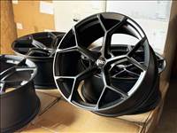 Audi RS6 Style 22" fekete ÚJ alufelni eladó 22 coll A7 RS7 Q7 Q8