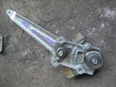 Suzuki Swift IV ablakemelő szerkezet bal hátsó