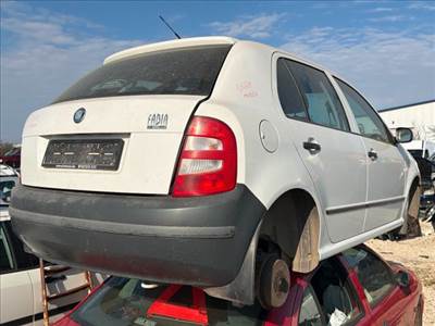 Skoda Fabia I Jobb hátsó Ajtó (Részeivel) *158873*
