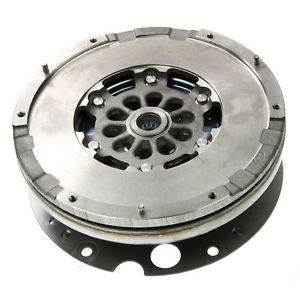 AUDI A4 2.0 TFSI/TDI (120/136/143/163/170/180/211Le) kettős tömegû lendkerék