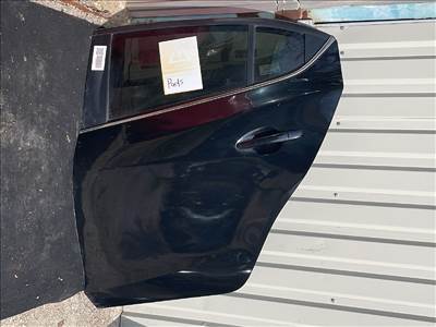 MAZDA 3 (BM) Bal hátsó Ajtó (Részeivel)