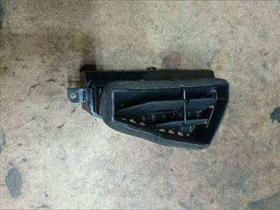 Kia Carens (FC) Középső Bal Szellőző *122988*