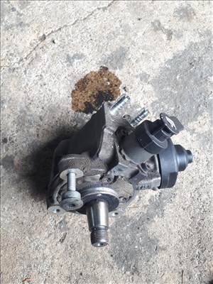 Volkswagen Passat B6 2.0 CRTDI CBA  BOSCH nagynyomású szivattyú 03L 130 755 03l130755 0445010507