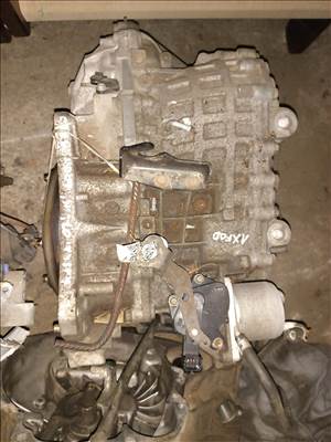 Nissan Qashqai (J10) 2.0 Automata váltó  y07809327