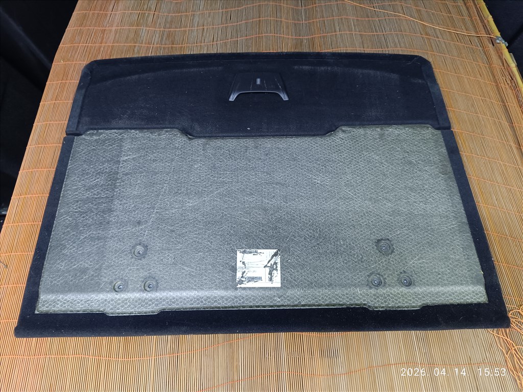 BMW 3 E93 csomagtér panel  2. kép