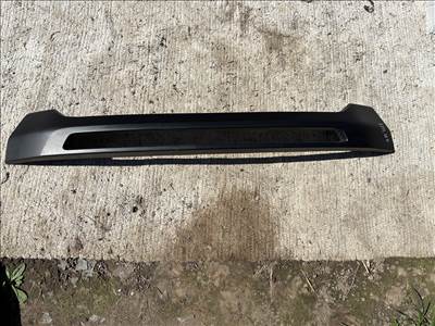 Toyota Hilux (AN120/AN130) ÚJSZERŰ Első lökhárító betét 53123-yp030 