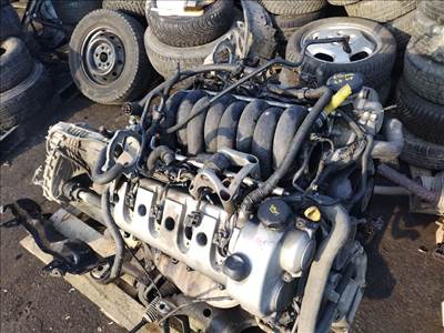 Porsche Cayenne I 955 fűzött blokk hengerfejjel M48 m480000 0000000