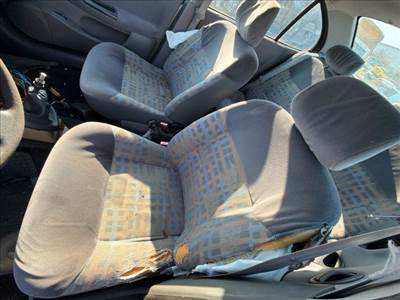 Renault Mégane I Bal első Fejtámla *157874*
