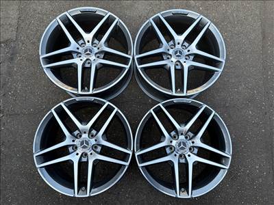 4db gyári 19" Mercedes-Benz AMG alufelni. (4370)