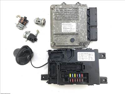 Gyári bontott vezérlőegység szett Grande Punto 1,3 Jtd 90HP kulcs nélkül  51806505