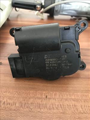 Skoda Octavia III fűtés állító motor 5Q0907511K