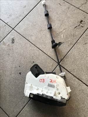 Skoda Octavia III jobb hátsó zár 5E0839016A