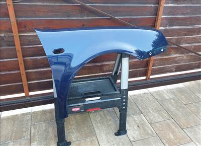 Volkswagen Golf 4 jobb első sárvédő LB5N színben