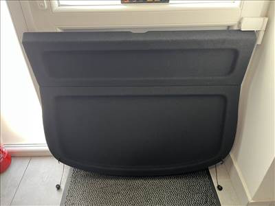 VW Arteon liftback kalaptartó  3g8867769d