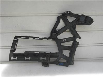 VW Touran 5T Jobb első lökhárító Tartó 5TA807724 2015-től