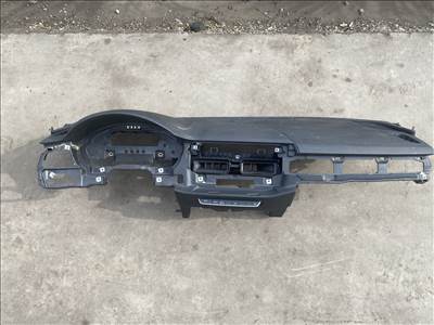 Audi A5 (B9 - 8W) műszerfal párna  8w1858041 8w0880204d
