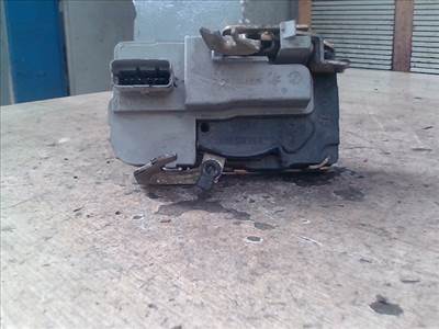 CITROEN XSARA 00.11-04.12 Jobb első ajtó zárszerkezet központizáras