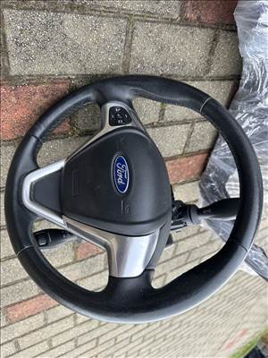 Ford Fiesta Mk7 kormány 