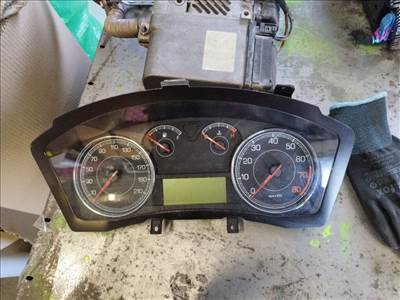 Fiat Croma 1.8 16V óracsoport 51803318