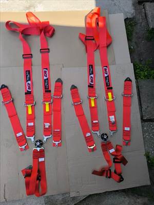 Eladó Homológ FIA 6 pontos MCF biztonsági öv pár