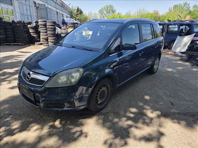 Opel Zafira B 1.9 CDTI ELSŐ lökhárító 