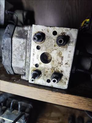 Audi A6 (C5 - 4B), Volkswagen Passat B5, Audi A4 (B6/B7) 8E0614111A hibátlan gyári ABS kocka 