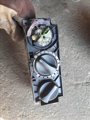 Volkswagen Passat B3 hibás fűtéskapcsoló  357820045