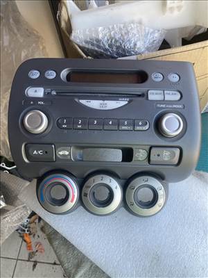 Honda Jazz hibás rádió(2002-08)