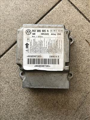 Skoda Octavia II légzsák vezérlő 1K0909605N