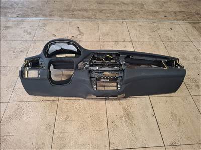 BMW X6 (E71) xDrive 50i - Műszerfal héj 51456982419