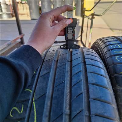  215/55 R18 Kumho nyári gumi 30000ft a 4db/22/