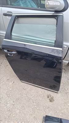 Volkswagen Passat B7 Jobb hátsó ajtó LC9X