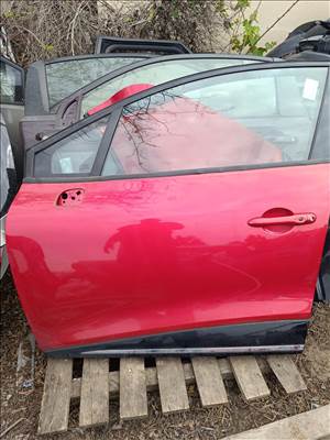 Renault Clio IV Bal első ajtó 